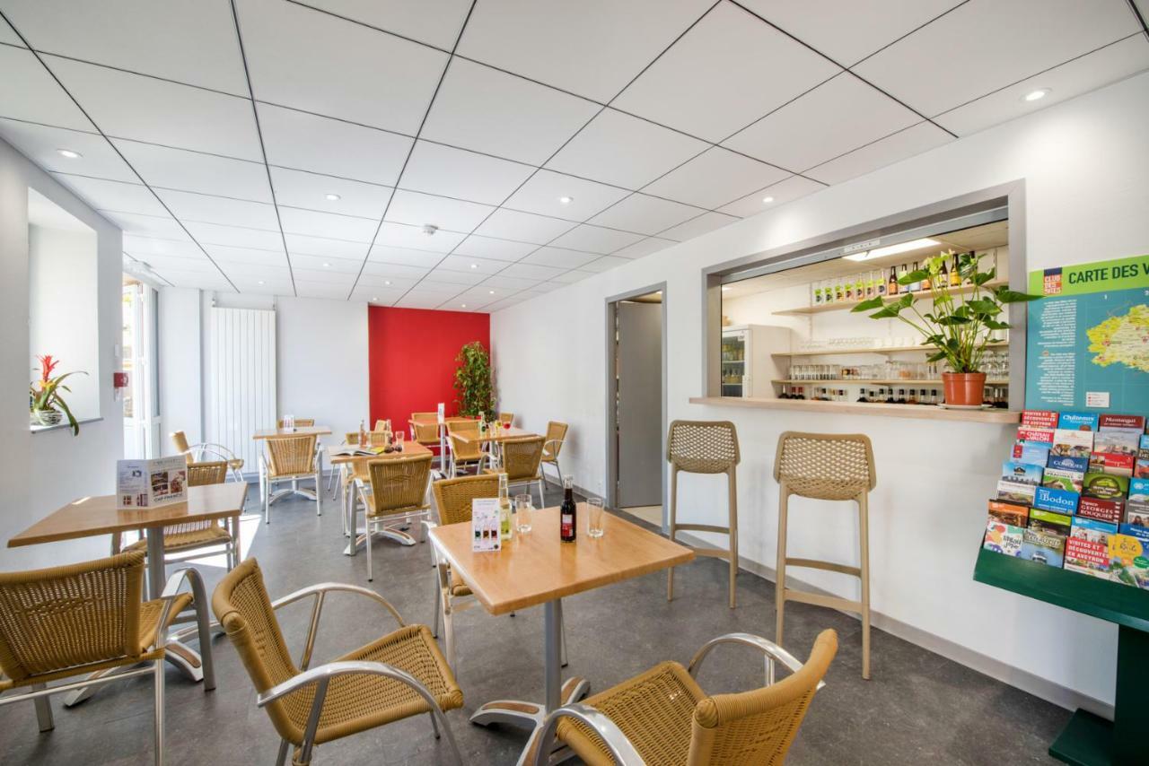 Hotel L'Oustal Pont-Les-Bains Salles-la-Source Zewnętrze zdjęcie