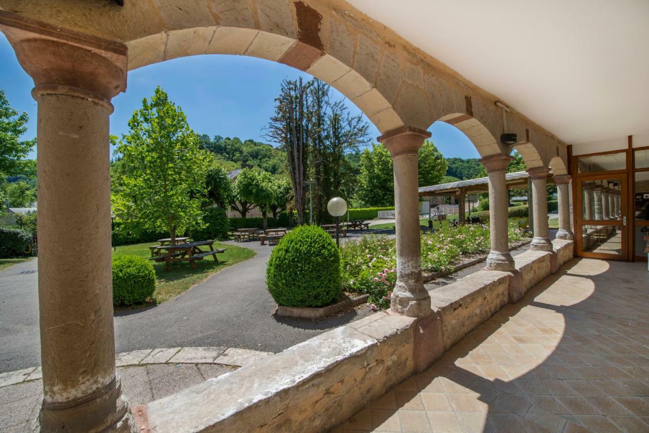 Hotel L'Oustal Pont-Les-Bains Salles-la-Source Zewnętrze zdjęcie